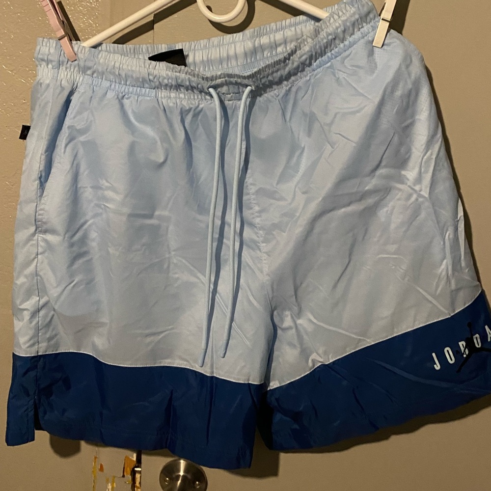 Jordan Essential Woven Shorts Ice Blue